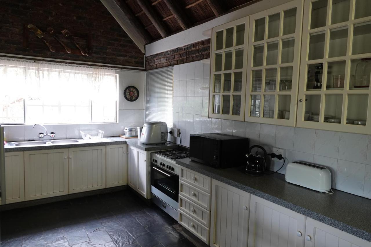 Marloth Park Hippo House Βίλα Εξωτερικό φωτογραφία