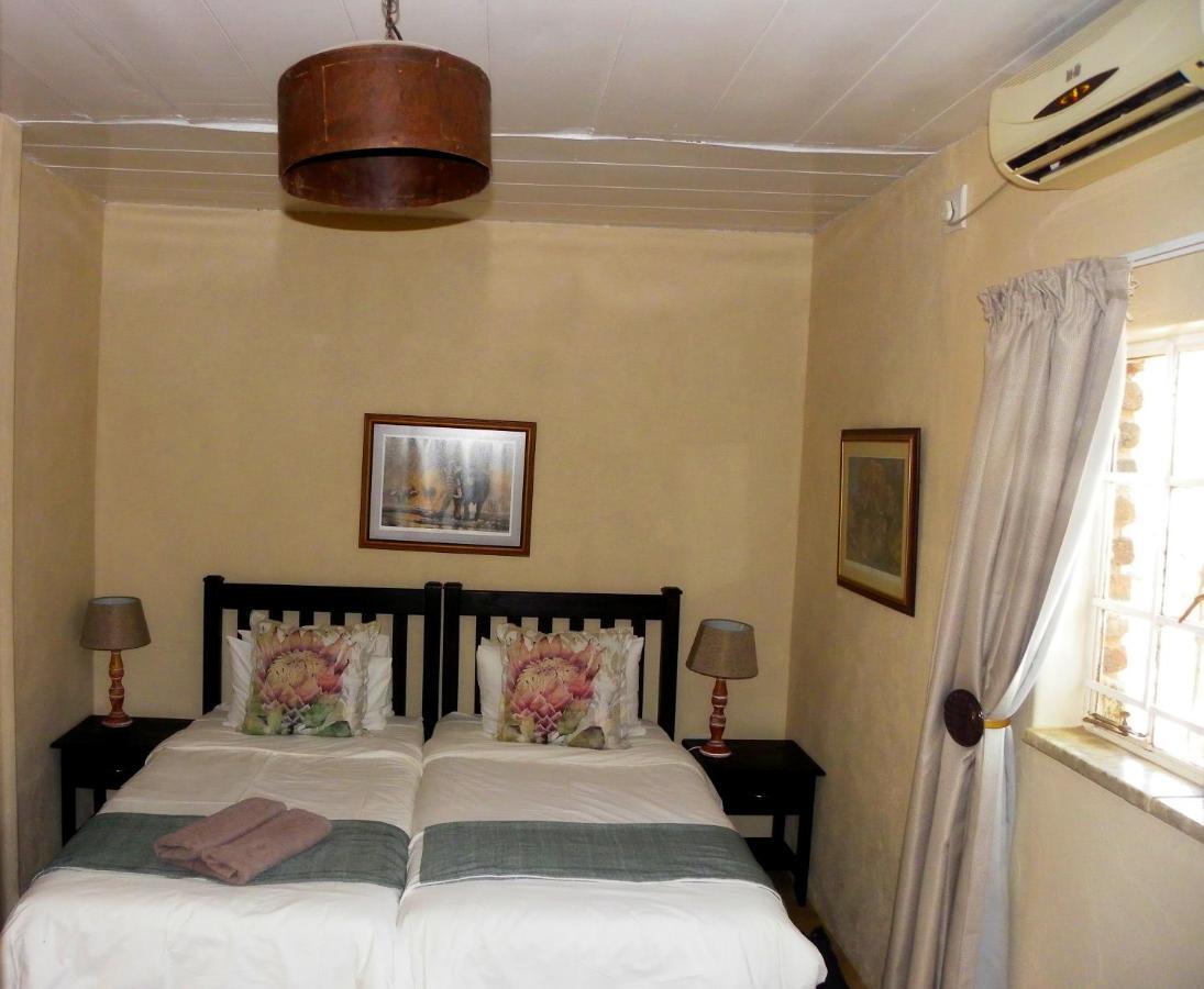 Marloth Park Hippo House Βίλα Εξωτερικό φωτογραφία